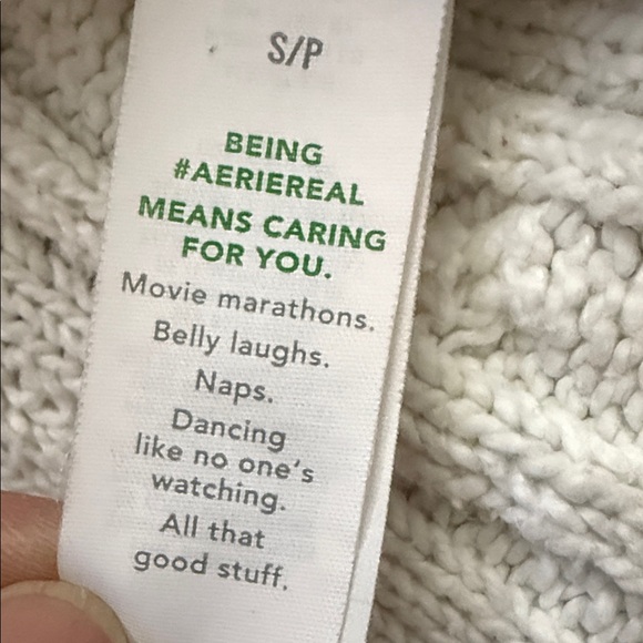 Aerie Oversized Women's Cream Cable Knit Button-down Cardigan Sweater Size L - Picture 5 of 8